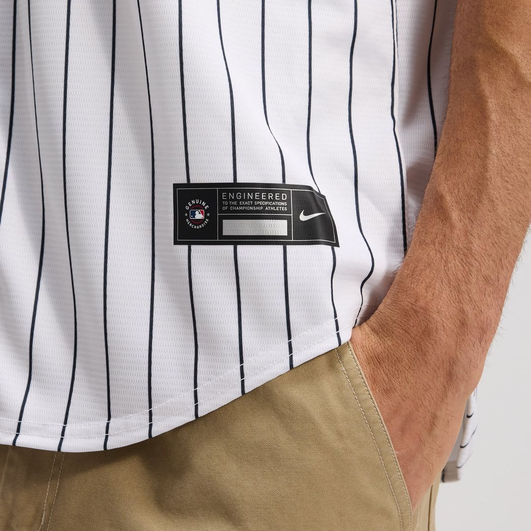 Chicago White Sox Black Alternate Replica Team Jersey